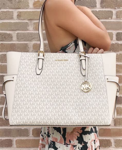 gilly bag Michael Kors